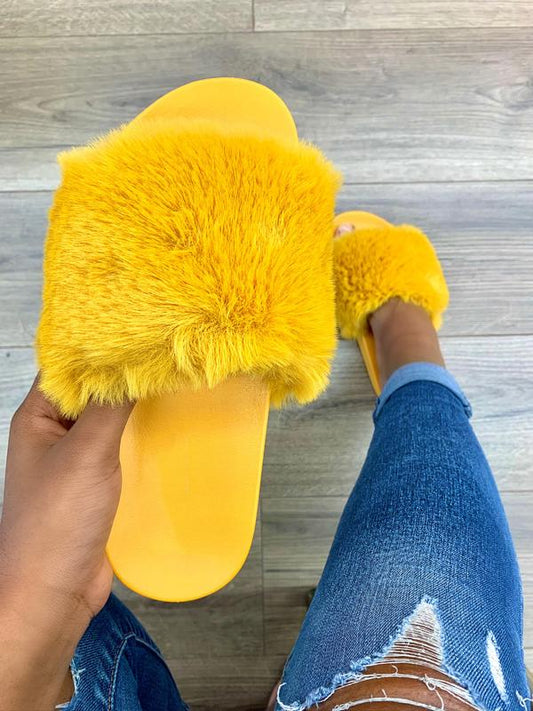 AVILA YELLOW WOMEN’S SANDAL