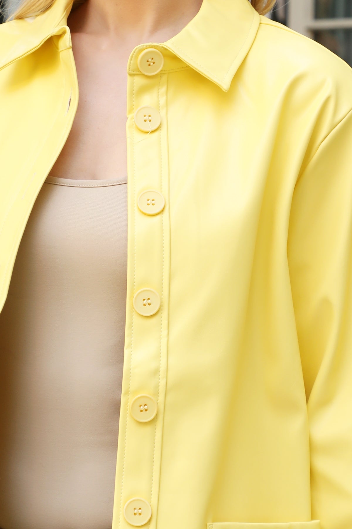 BANANA BUTTON DOWN LONG SLEEVE