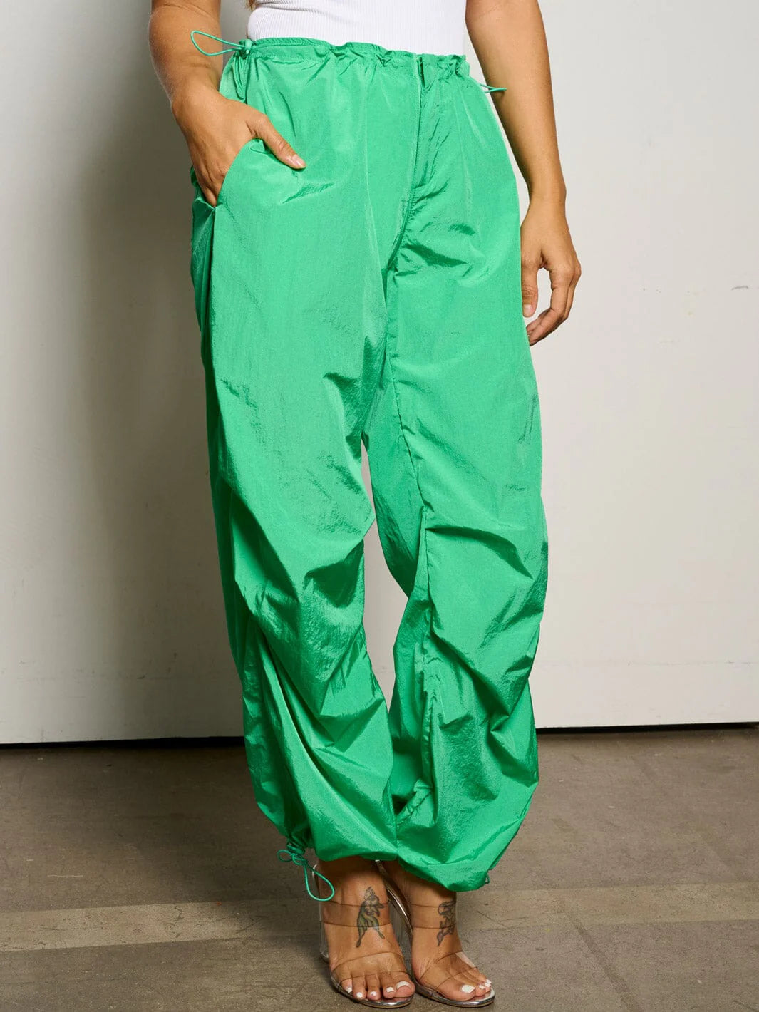 GREEN HUSKY PARACHUTE ELASTIC WAIST POCKETS JOGGER PANTS